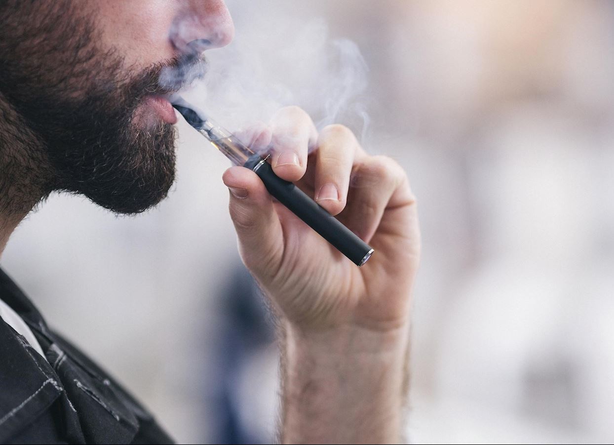 vaping 