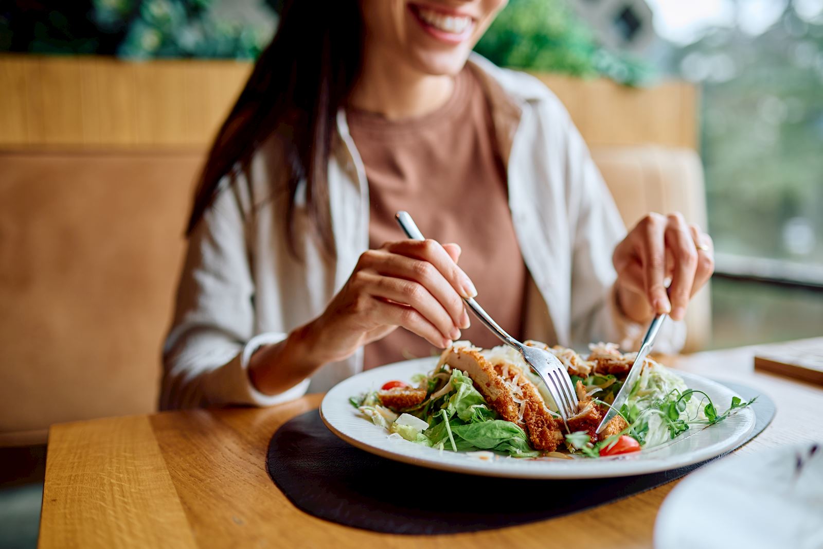 woman eating a salad
