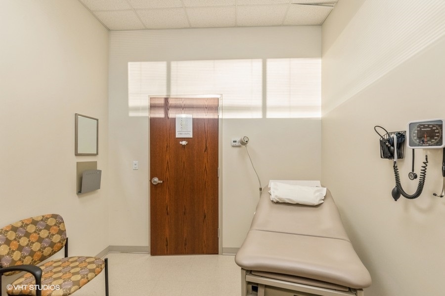 Urbandale Patient Room
