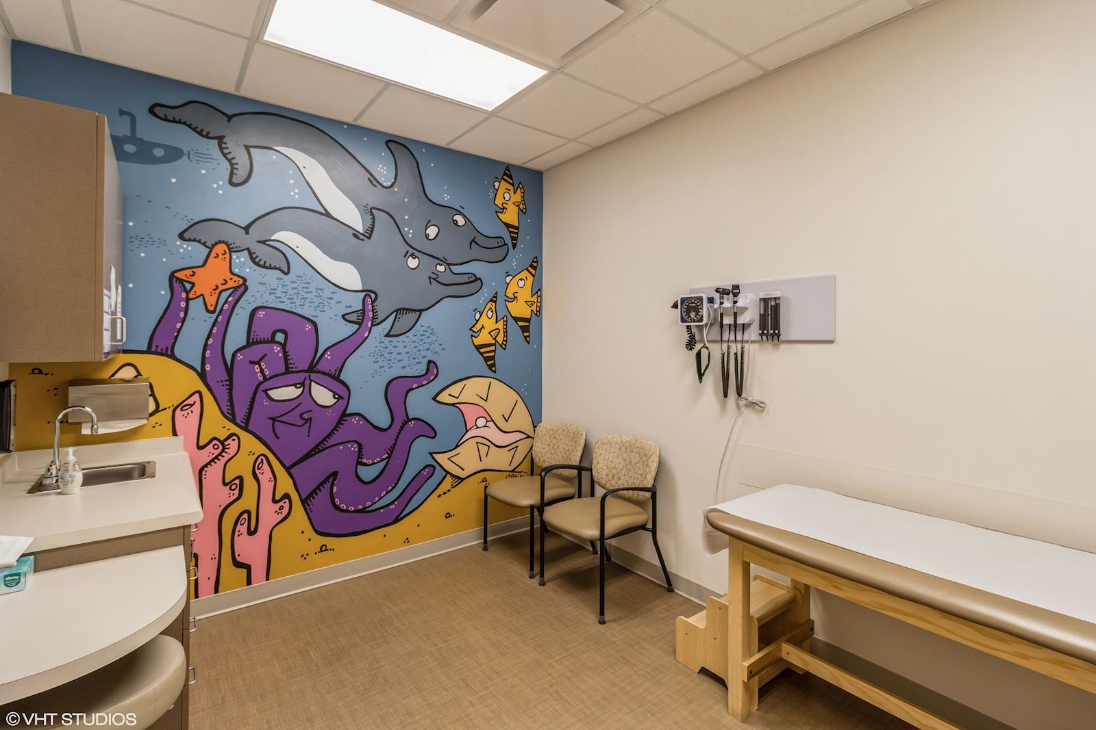 North Waukee pediatric room